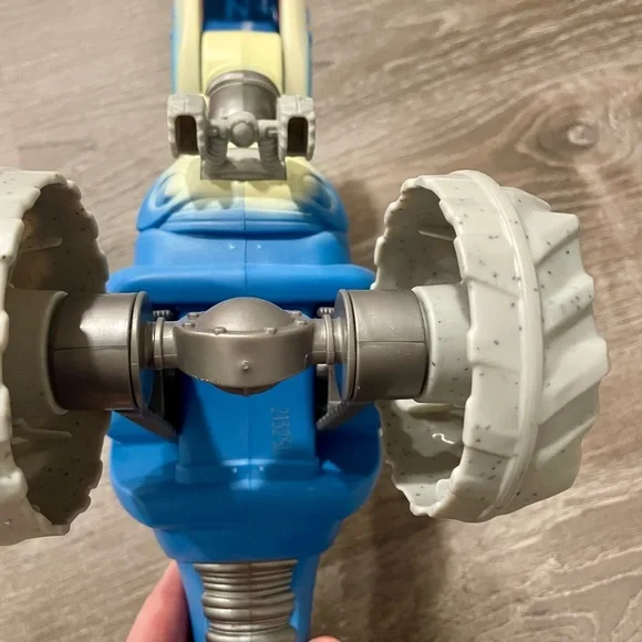 Disney Pixar Cars Chomp and Roll Dino - Picture 4 of 5